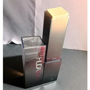 Huda Beauty - FauxFilter Skin Finish Foundation Stick - "Cashew" - *NIB*